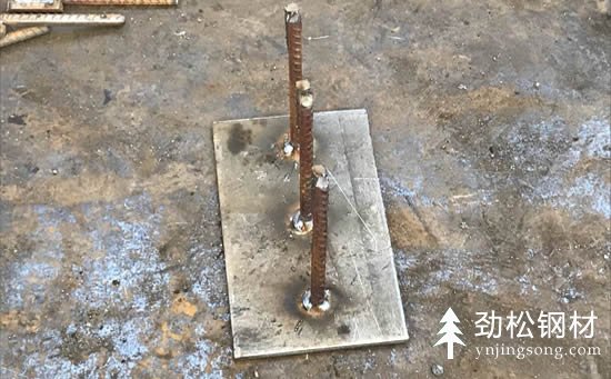 鋼結構工程中安裝預埋件