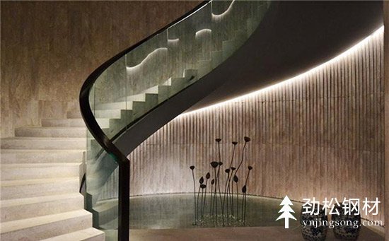 云南昆明半圓形旋轉樓梯設計定制