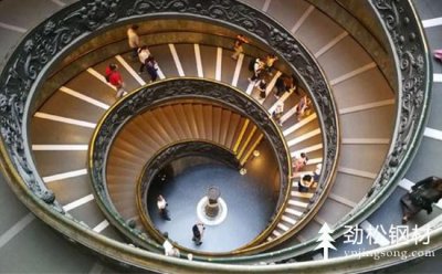 紅河弧形樓梯定制，鋼結構弧形樓梯廠家